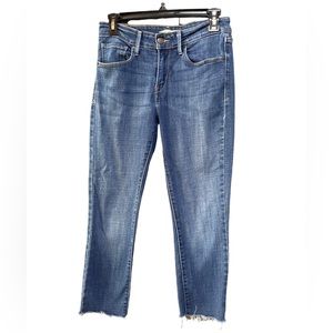 Levi’s cropped ankle skinny jeans. Size 4.